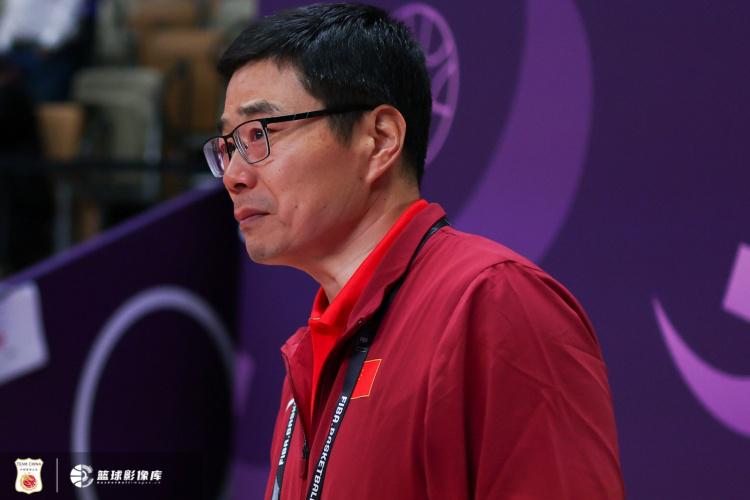 还有胡金秋, 征战亚洲杯, 月下旬队伍