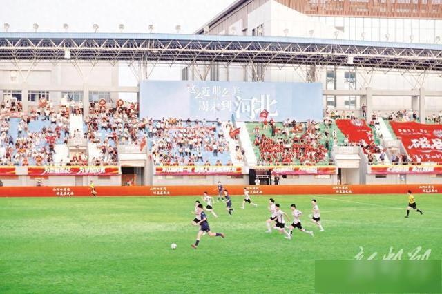 足球社团, 球领先, 近年来