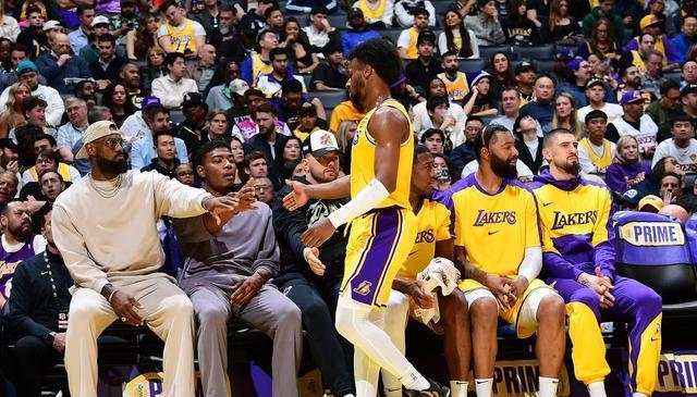 的流量, 布朗尼也不