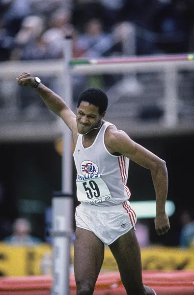 日晚打破的, 赛和奥运会 日晚打破的, 赛和奥运会