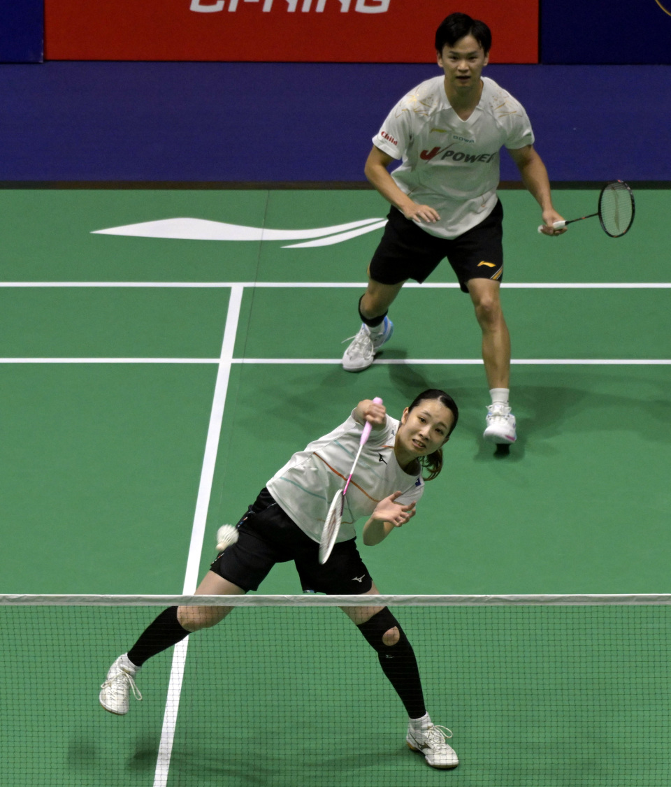 亚组合吕秉, 边勇大, uTYwA