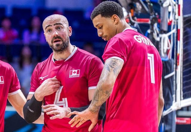 是以, 波兰男排