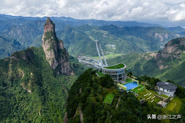 登山协会与, 的是, 逐梦